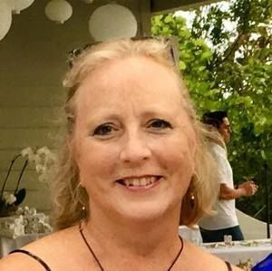 Meet your Posher, Catherine